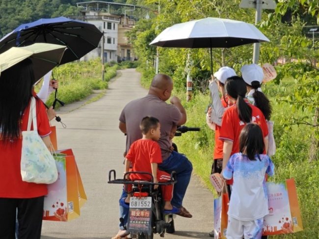科技助农红色研学—自2023年广东培正学院“绘梦乡旅”第21次乡村调研