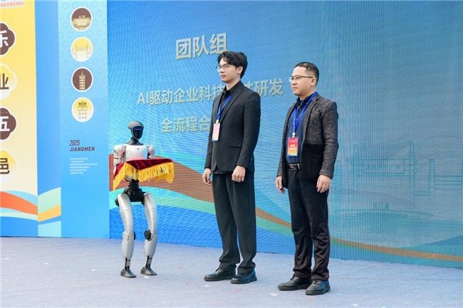 1764577294-ac3e6b1d9ec21a8 1764577294-ac3e6b1d9ec21a8